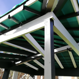 Fermeture Loggia en PVC pour une Étanchéité Maximale Le Vesinet